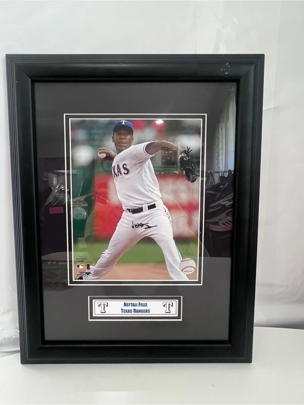 Neftali Feliz Autographed Framed 8x10 Photo Texas Rangers AL ROY COA Field Of Dr